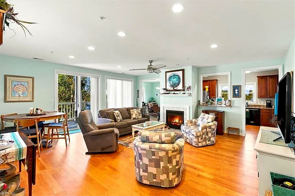 8352 N View BLVD, NORFOLK VA 23518 - Photo 4