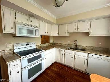 105 Burnt Bridge WAY, YORKTOWN VA 23692 thumb 6