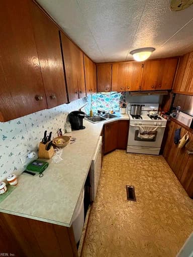 1328 Hawk AVE, VIRGINIA BEACH VA 23453 thumb 6
