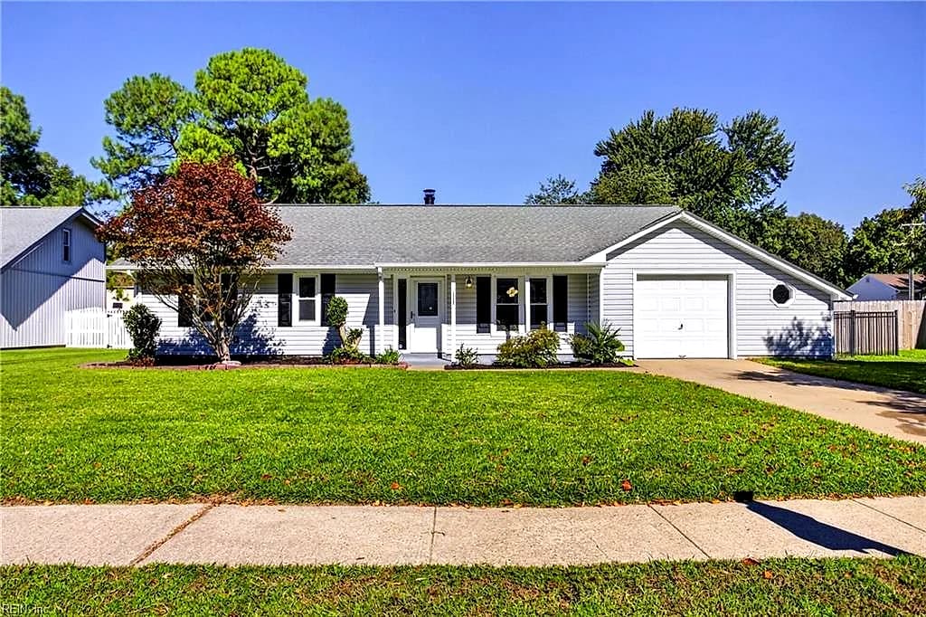 119 Admiral CT, HAMPTON VA 23669 - Photo 4
