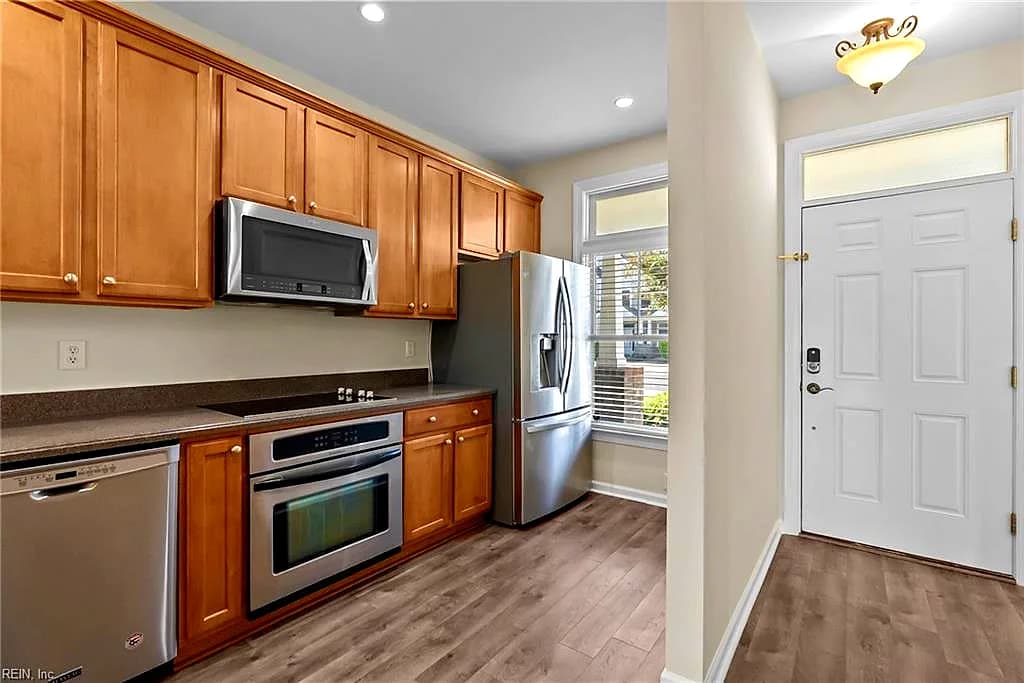 1405 Dure RD #2A, NORFOLK VA 23502 - Photo 5