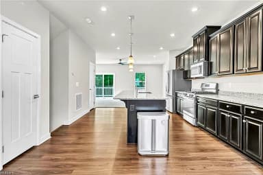 944 Gabion WAY, CHESAPEAKE VA 23323 thumb 3