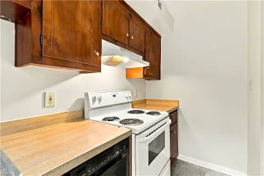 6661 Cedar Lake DR #8, GLOUCESTER VA 23061 thumb 6