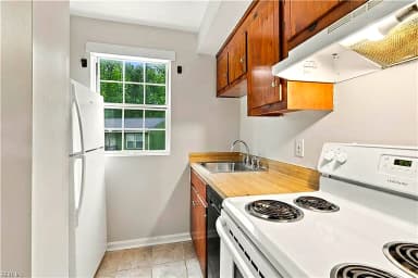 6661 Cedar Lake DR #8, GLOUCESTER VA 23061 thumb 7