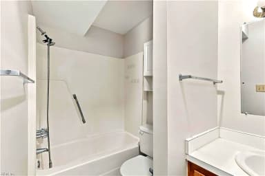 6661 Cedar Lake DR #8, GLOUCESTER VA 23061 thumb 9