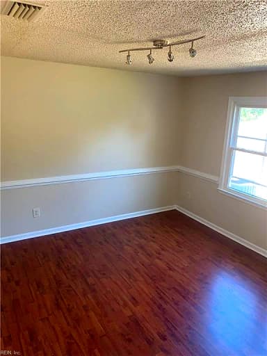 524 Stuart CIR, NORFOLK VA 23502 thumb 6