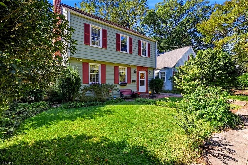 1215 Azalea CT, NORFOLK VA 23507 - Photo 2