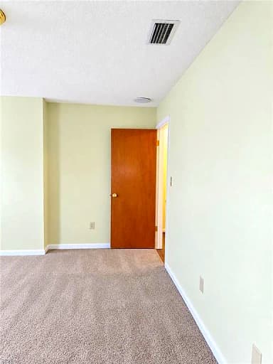 2920 Szetela CT, HAMPTON VA 23666 thumb 8