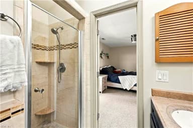 2308 Londale CT, VIRGINIA BEACH VA 23456 thumb 3