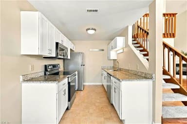 4221 Laurel Green CIR, VIRGINIA BEACH VA 23456 thumb 11