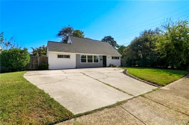 1719 N Lakeland DR, NORFOLK VA 23518 thumb 1