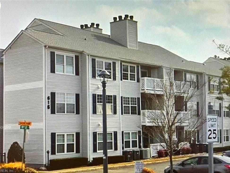 616 Shoreham CT, VIRGINIA BEACH VA 23451 - Main photo