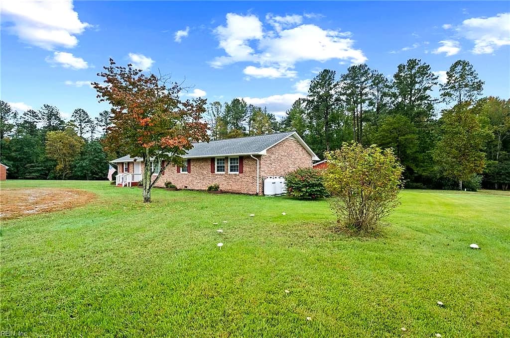 17450 Mill Run LN, BOWLING GREEN VA 22427 - Photo 4