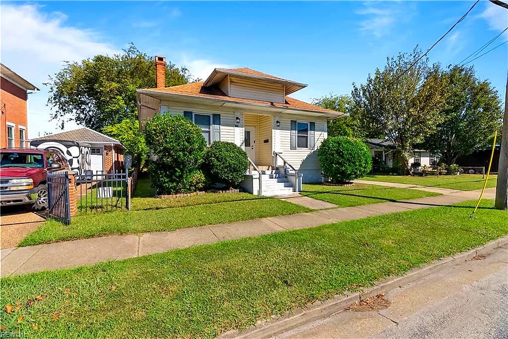 2612 Madison AVE, NEWPORT NEWS VA 23607 - Photo 3