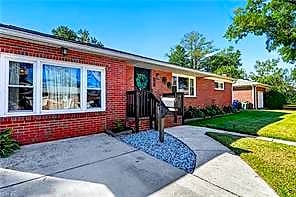 701 Euwanee PL, NORFOLK VA 23503 thumb 4