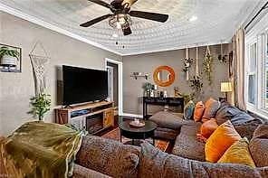 701 Euwanee PL, NORFOLK VA 23503 thumb 6