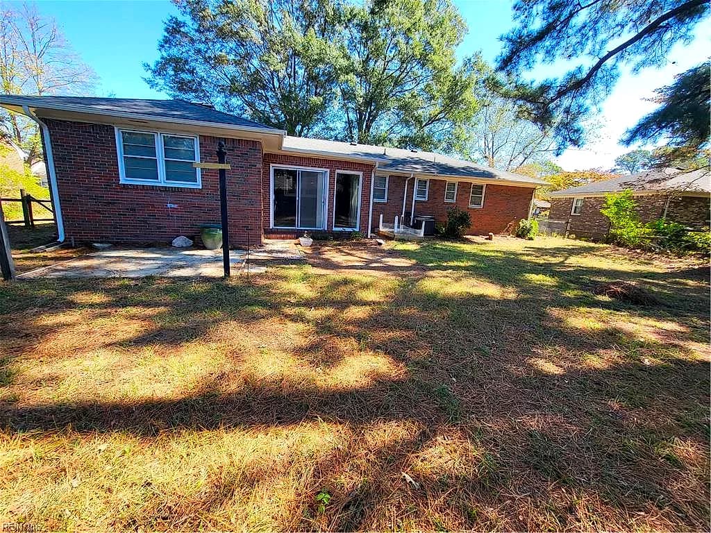 4617 Bromfield AVE, VIRGINIA BEACH VA 23455 - Photo 4