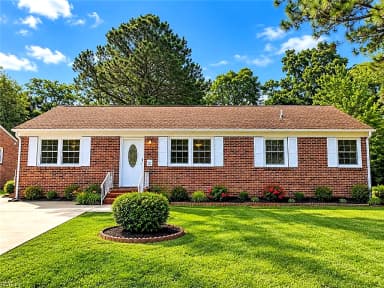 8 Sheralyn PLZ, HAMPTON VA 23666 thumb 2