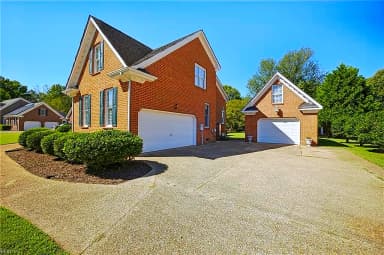 1102 Gatling Pointe PW, SMITHFIELD VA 23430 thumb 5