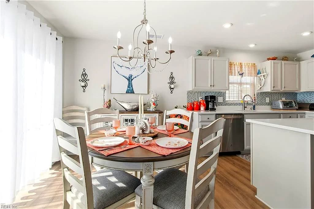 6982 Healy AVE, GLOUCESTER VA 23061 - Photo 5