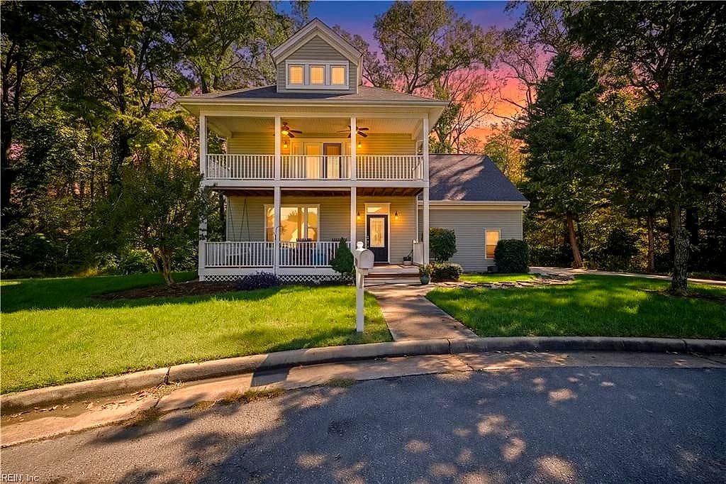 1304 Hawaiian Drive DR, VIRGINIA BEACH VA 23454 - Main photo