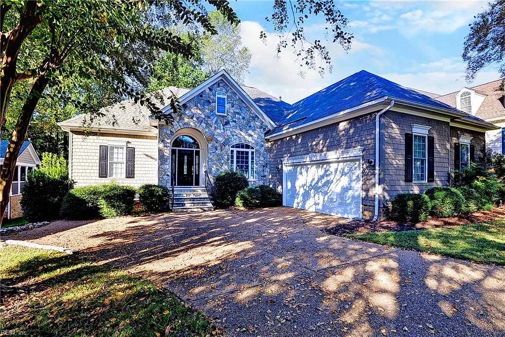 3061 Ridge DR, TOANO VA 23168 - Photo 4