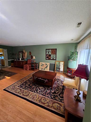 140 Corwin Cir CIR, HAMPTON VA 23666 thumb 7