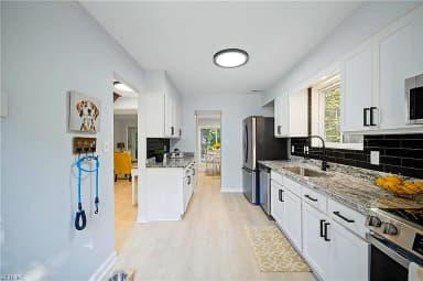 5 Lydney CIR, CHESAPEAKE VA 23320 thumb 11