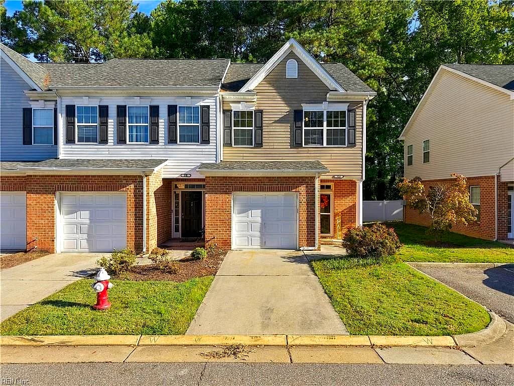 216 Citizens LN, NEWPORT NEWS VA 23602 - Main photo