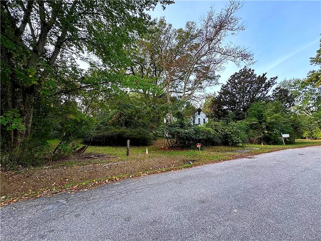 2317 Firman ST, CHESAPEAKE VA 23323 - Photo 4