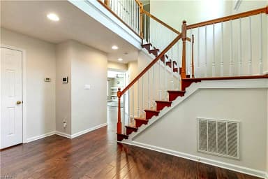 103 Mulberry CT, YORKTOWN VA 23690 thumb 4