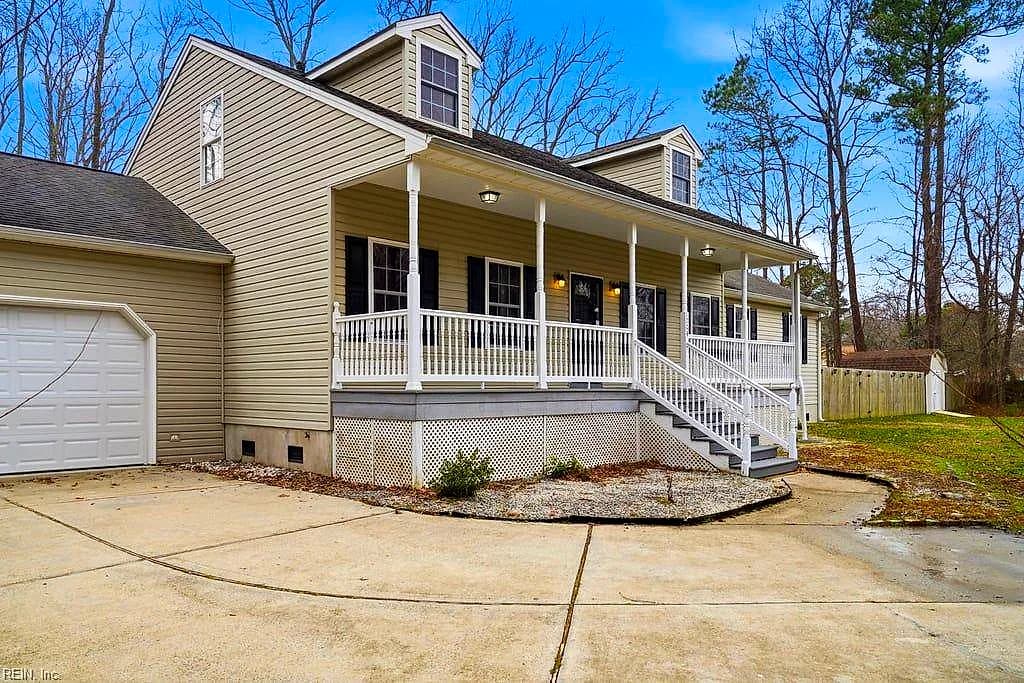 1704 Neptune DR, HAMPTON VA 23669 - Main photo