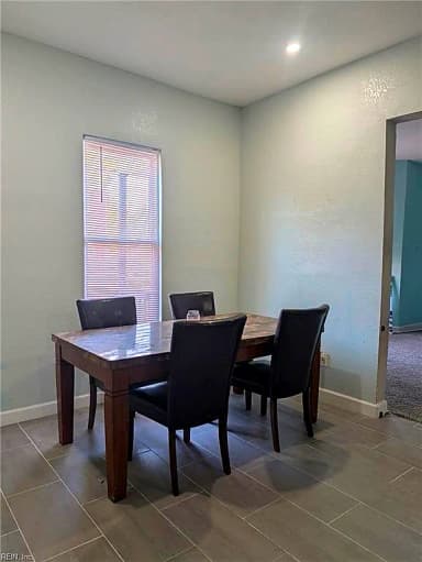 2502 Orcutt AVE, NEWPORT NEWS VA 23607 thumb 5