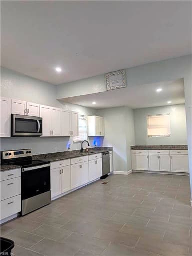 2502 Orcutt AVE, NEWPORT NEWS VA 23607 thumb 6