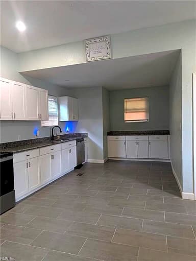 2502 Orcutt AVE, NEWPORT NEWS VA 23607 thumb 7