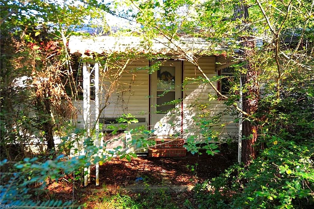 3365 Benefit RD, CHESAPEAKE VA 23322 - Photo 2