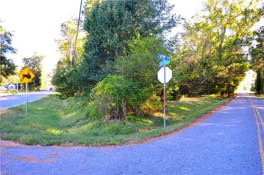 3365 Benefit RD, CHESAPEAKE VA 23322 thumb 3