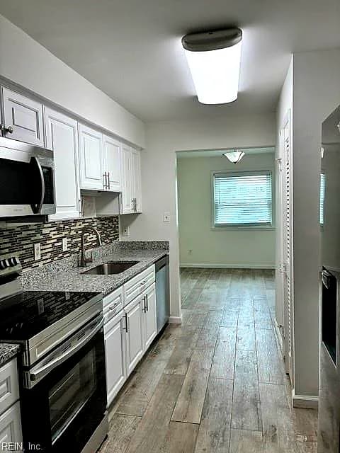 1303 Glyndon DR, VIRGINIA BEACH VA 23464 - Photo 2