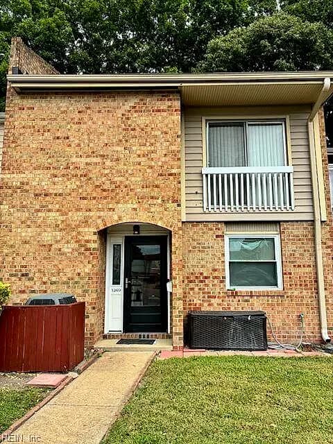 1303 Glyndon DR, VIRGINIA BEACH VA 23464 - Photo 4