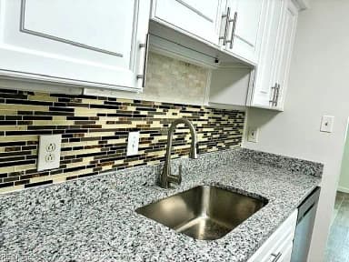 1303 Glyndon DR, VIRGINIA BEACH VA 23464 thumb 6