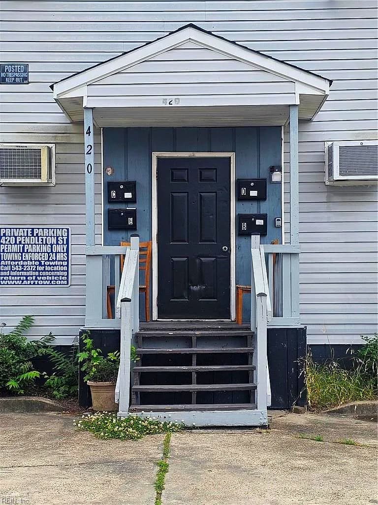 420 Pendleton ST, NORFOLK VA 23512 - Photo 2