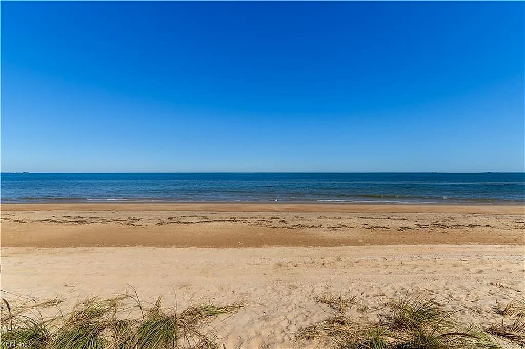 1442 E Ocean View AVE #B, NORFOLK VA 23503 - Photo 4