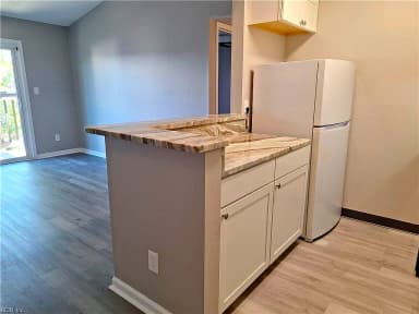 20 Wells CT, HAMPTON VA 23666 thumb 8