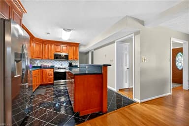 24 Phyllis LN, HAMPTON VA 23666 thumb 12
