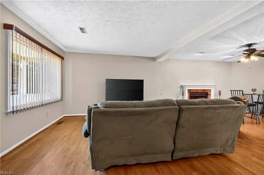 24 Phyllis LN, HAMPTON VA 23666 thumb 9