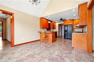 8 Randolph DR, WINDSOR VA 23487 thumb 11