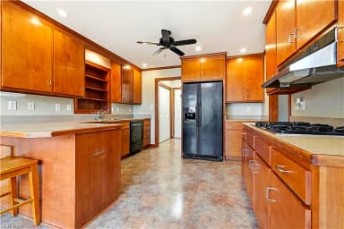 8 Randolph DR, WINDSOR VA 23487 thumb 12