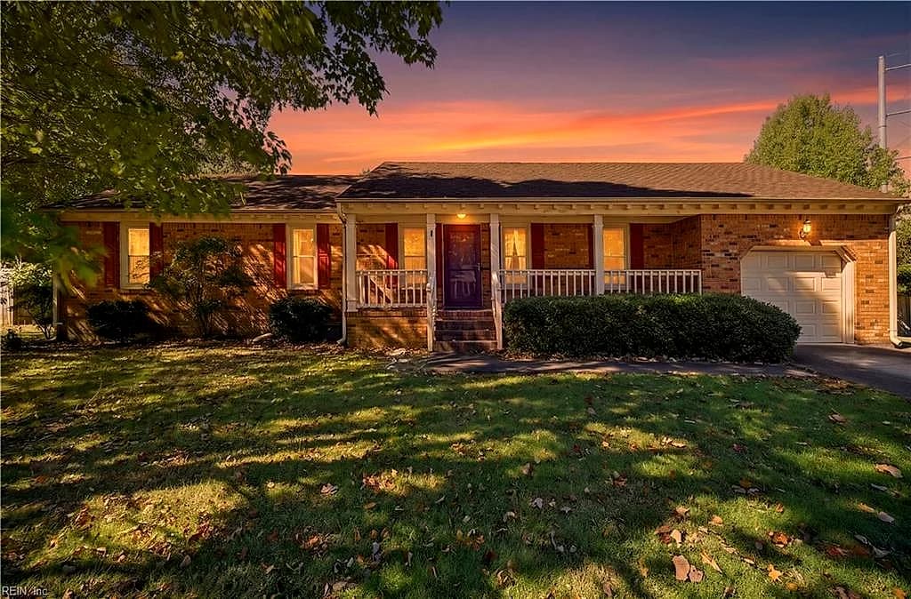 628 Gladesdale DR, CHESAPEAKE VA 23322 - Photo 2
