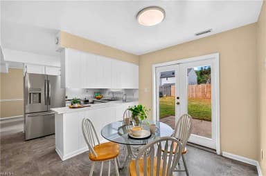 4087 Peridot DR, VIRGINIA BEACH VA 23456 thumb 8