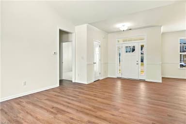 2207 Hampton Roads PW, CHESAPEAKE VA 23321 thumb 11